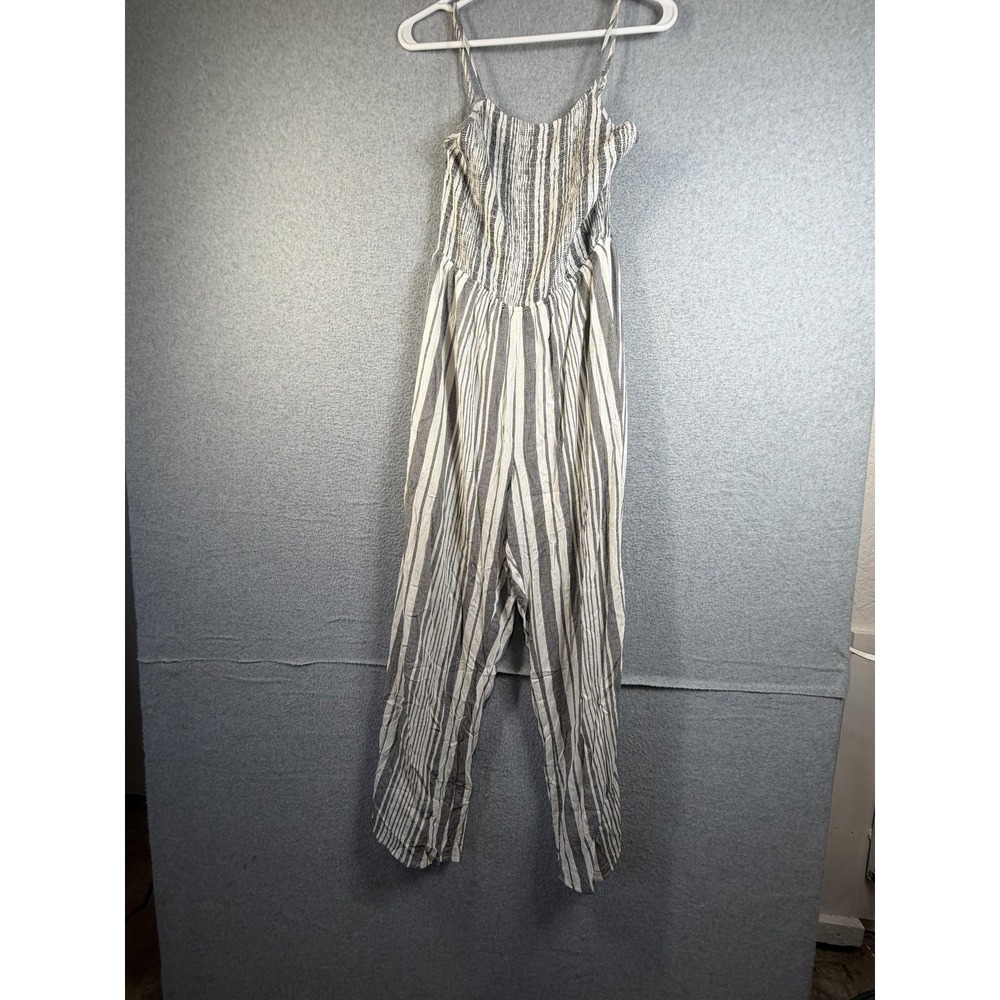 Staccato Jumpsuit Womens Medium White Striped Sleeveless Smocked Wide Leg Casual